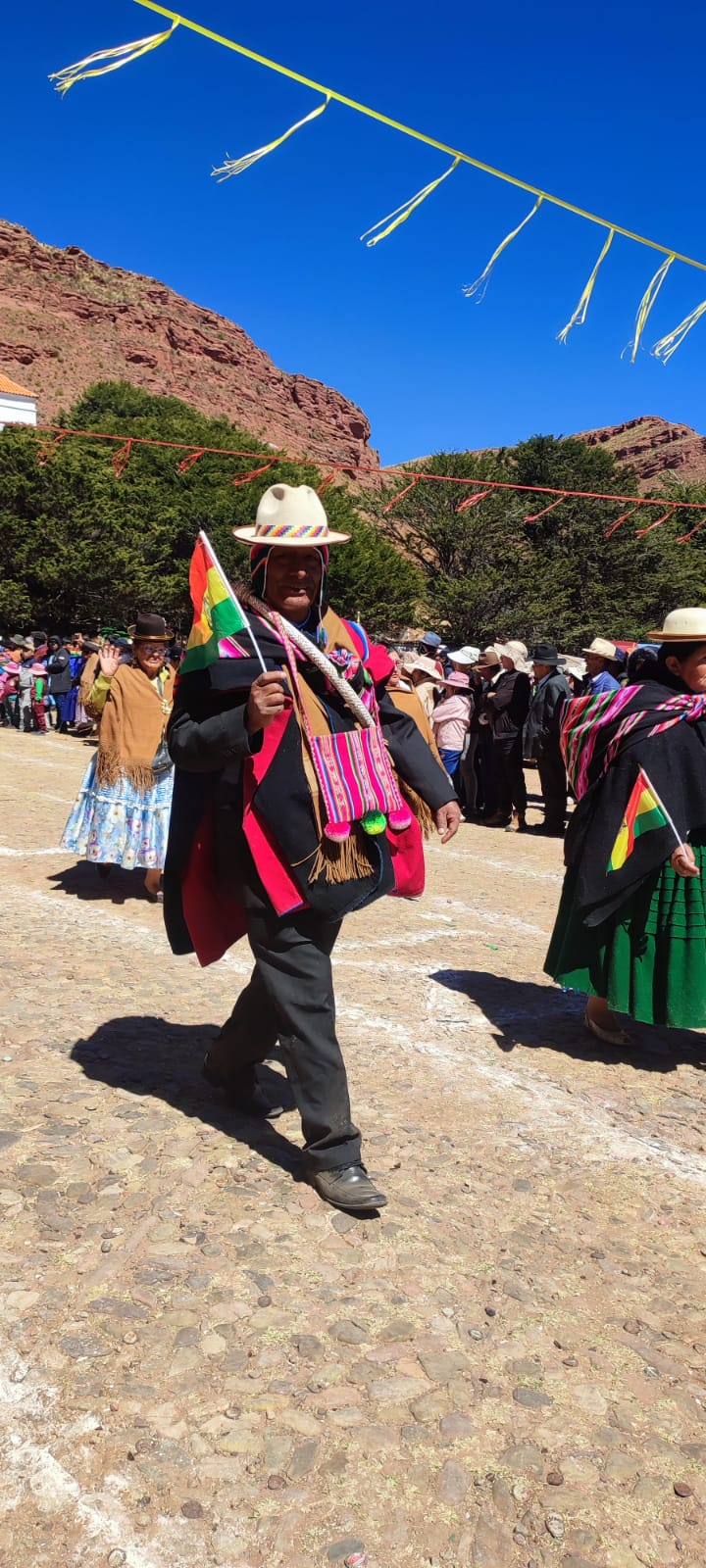 Caquiaviri inicio homenaje al CCI Aniversario de la amada Bolivia